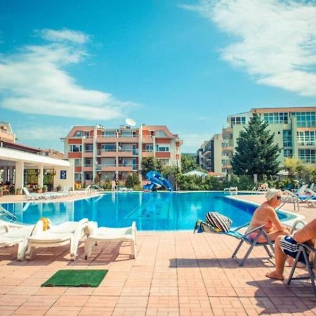 Sunny Fort Private Apartment Sunny Beach Esterno foto
