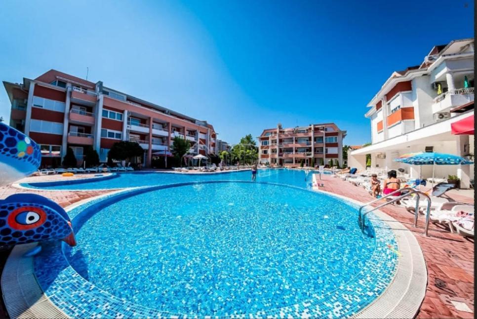 Sunny Fort Private Apartment Sunny Beach Esterno foto