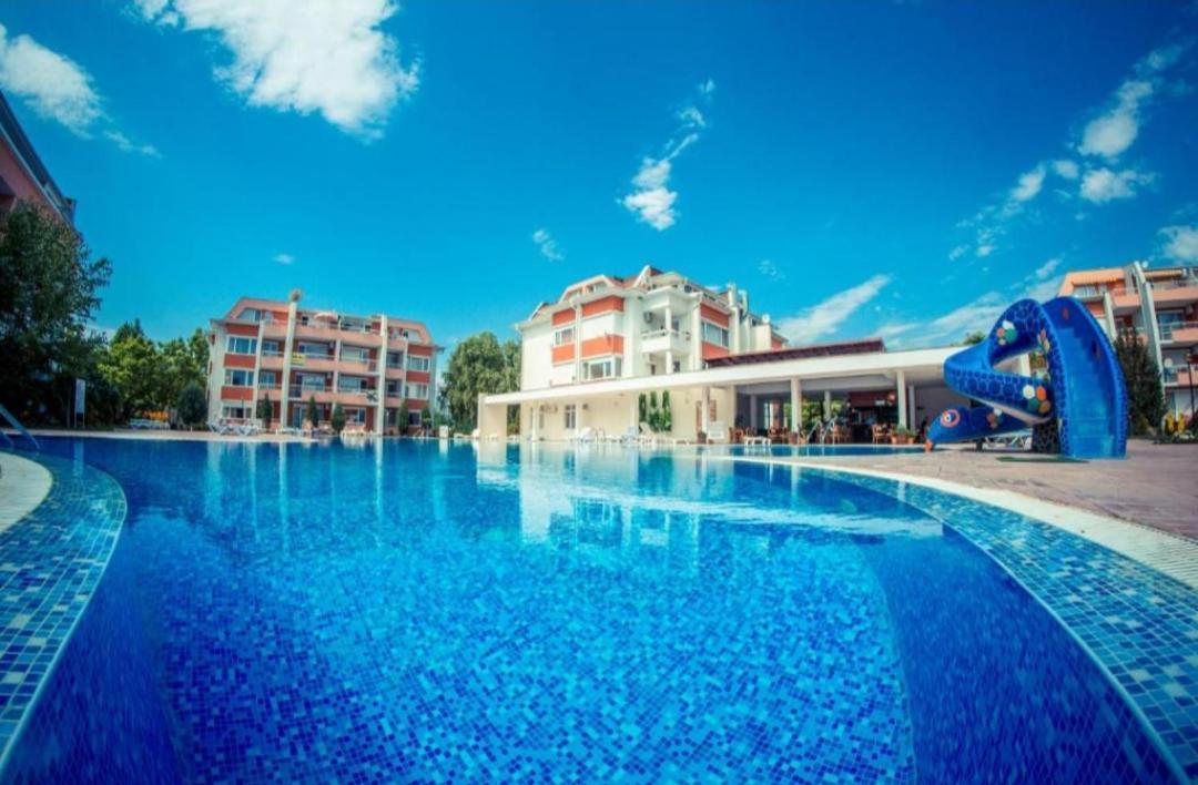 Sunny Fort Private Apartment Sunny Beach Esterno foto