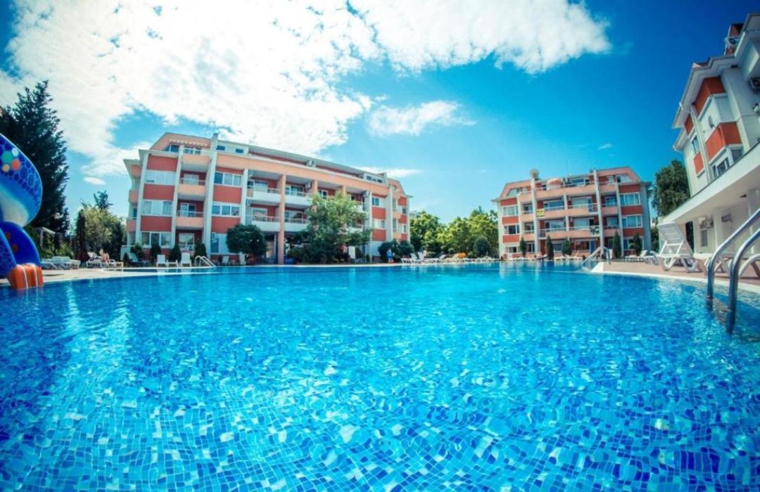 Sunny Fort Private Apartment Sunny Beach Esterno foto