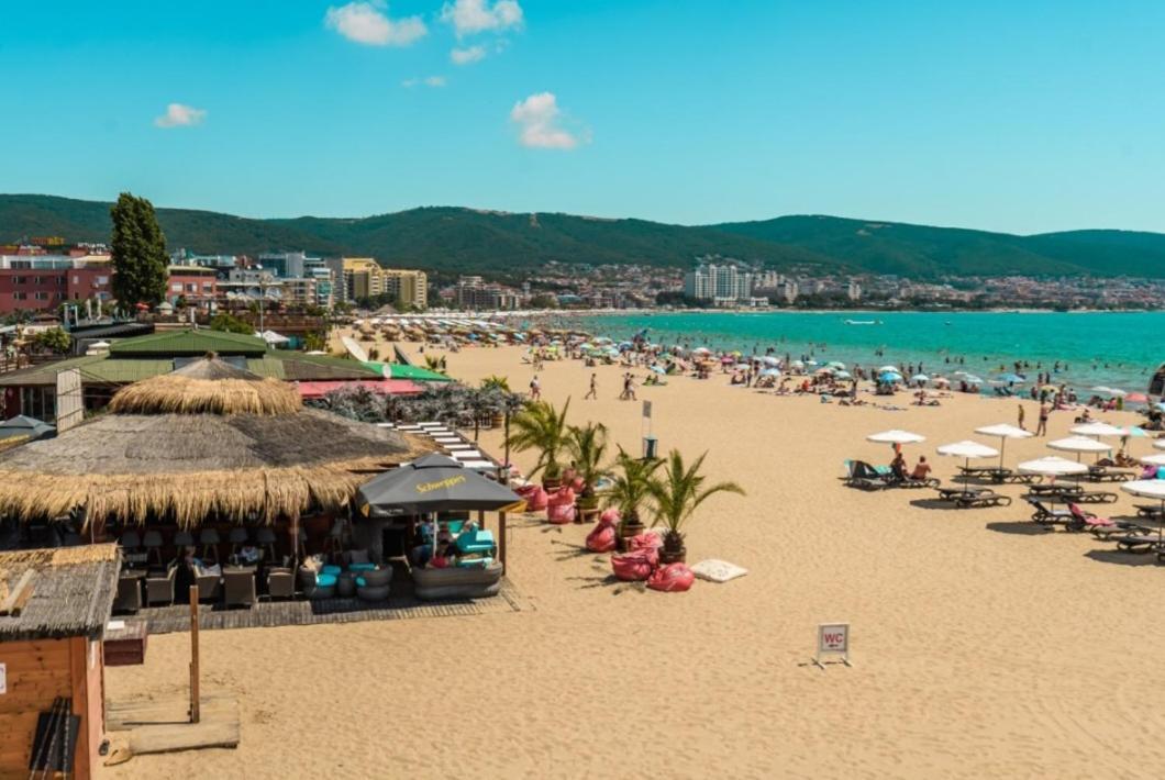 Sunny Fort Private Apartment Sunny Beach Esterno foto